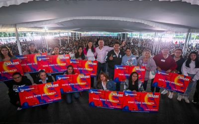 Carlos Orvañanos cumple compromiso de campaña: entrega «Tarjeta Madre» a jefas de familia de Cuajimalpa